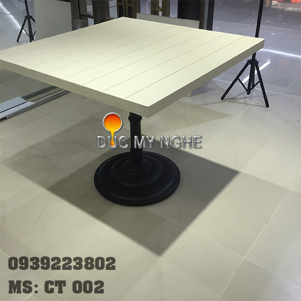 Bàn cafe đế tròn trơn tầng gang đúc CT 002